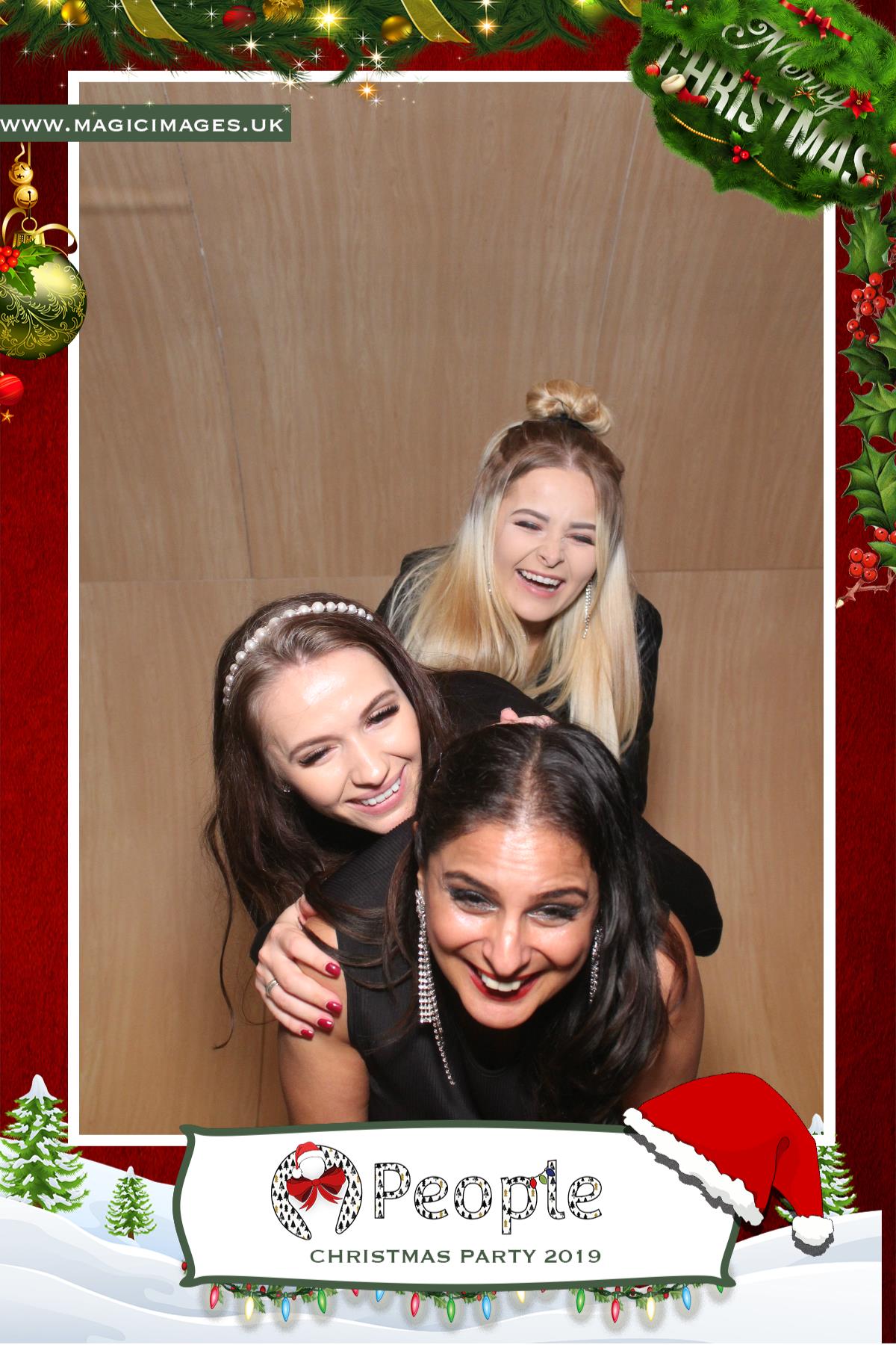 People Christmas Party 2019 | View more photos from the event at gallery.magicimages.uk/u/MagicImages/People-Christmas-Party-2019